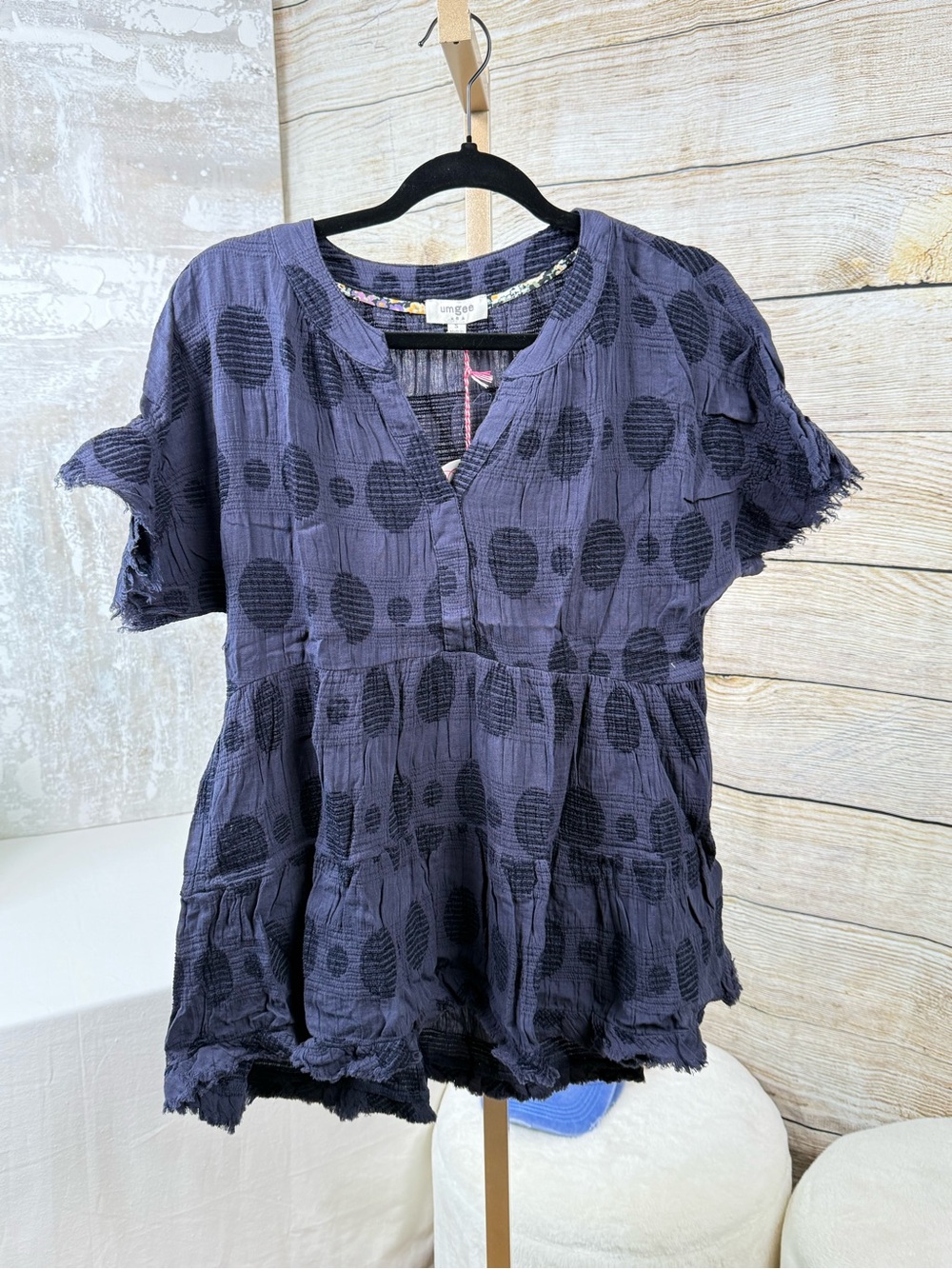 Umgee Dobby Dot Jacquard Tiered Babydoll Top NWT - Picture 7 of 9